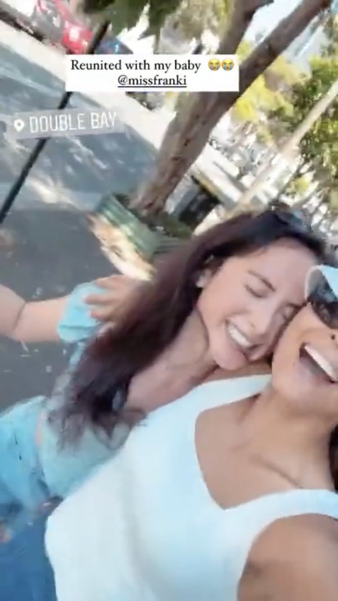 mandybba's tweet photo. Reunited with baby @frankimrussell Gosh! So cute! Happiness! Thank you @julsnewbs Enjoy bonding! https://t.co/nQ7wHEf4X8 https://t.co/VF7Cut0Mqr