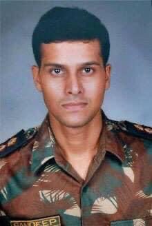 CGUOThroughLens's tweet photo. Remembering And Salute To Bravehearts 26/11.

You Will Always Be Remembered &amp; Will Forever Be In Our Hearts. 

Heroes are immortal. They keep inspiring generations.

Jai Hind 🇮🇳

#MumbaiTerrorAttack  #neverforgetneverforgive 
#ConstitutionDay2020 
#MumbaiAttacks https://t.co/C0xngsc0PA