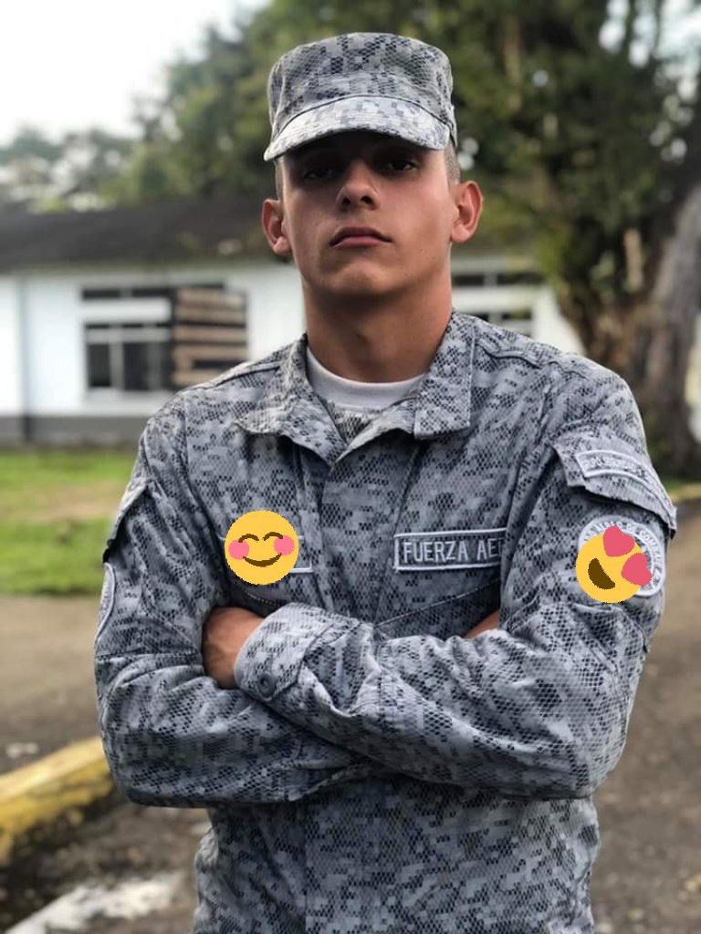 MilitarOfficial's tweet photo. Te gusta? Quieres contactarlo RT https://t.co/lWuEPqM2yo