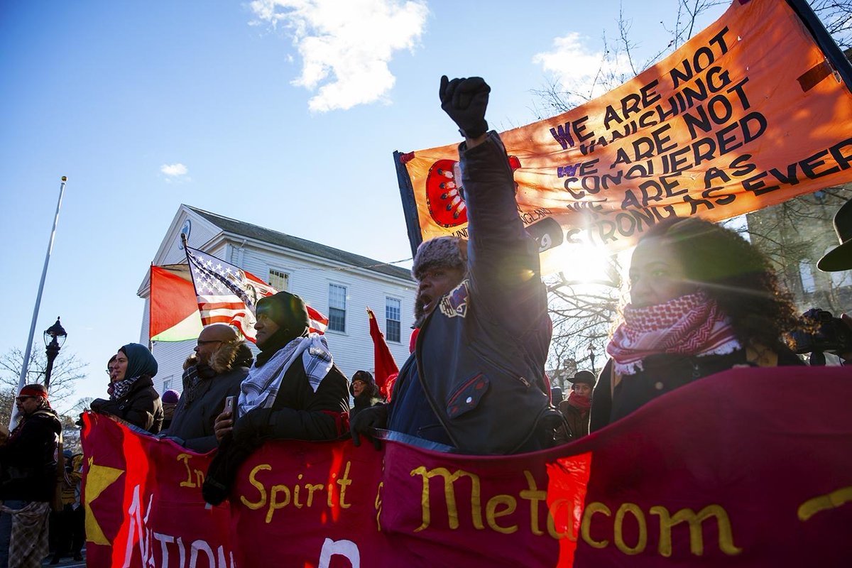 TheAffinityMag's tweet photo. Today is National Day of Mourning.

Every year, Native American people in New England gather to protest. They participate as a way to honor Native ancestors and remember their struggles.

The protests have been going on since 1970 in Plymouth, MA. https://t.co/6m62IPjoft