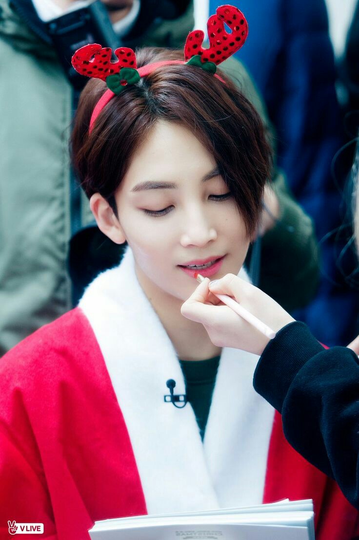 [SVT GALLERY]  #JEONGHAN boom boom era- a y& #39;all missed it so much so here ya go cuz i luv u guys long ass thread  #정한   #세븐틴   #SEVENTEEN @pledis_17