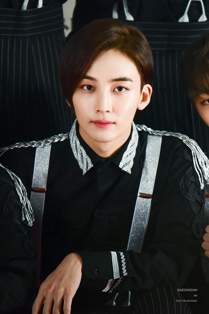 [SVT GALLERY]  #JEONGHAN boom boom era- a y& #39;all missed it so much so here ya go cuz i luv u guys long ass thread  #정한   #세븐틴   #SEVENTEEN @pledis_17