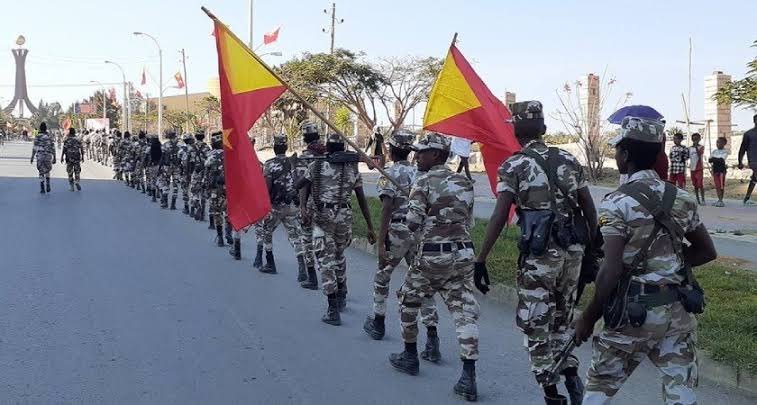 #TPLF conducted many military displays in readiness to fight #ENDF.
This means #Tigray has been preparing for war & current calls for peace will fall on deaf ears.
TPLF is a threat to HOA hence states need to support #Ethio to tame it.
#KenyaStandsWithEthio
#EthiopiaPrevails https://t.co/rGMJZQiaDp