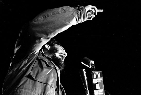 CAvilaRadio10's tweet photo. #FidelPorSiempre Fidel desde el lente: “Captar la esencia de su personalidad” https://t.co/D8JKhfBg9K @OdaniaGH @Gg_2014Sandra @nijutohe @CutinoMiladys @SiempreYunior @MaiteVegaP @companioni74 @CarlosGP0720 @TomsAlexisMart1 @lidiav67 @DelgadoFelipe3 @chamberohoy  @FctGallardo https://t.co/nJh8pOSRCN