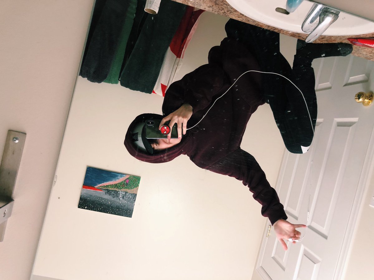 lukewaale tweet picture