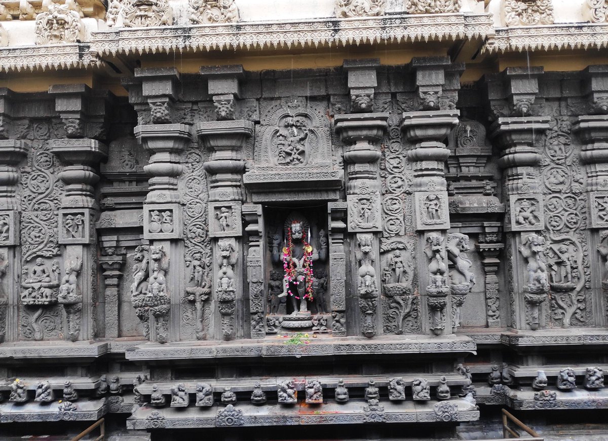 The Temple panels have exquisite carvings all around the sanctum sanctorum and the pillars of the various mandapas. The most famous (and most visible) are the images I have shared here. The Varaha Avatar and the Narasimha Avatar.