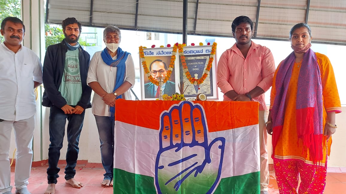 KavithaReddyKR's tweet photo. Happy #ConstitutionDay2020 for all fellow Indians!
#ReadThePreamble by #WeThePeopleOfIndia in Bommanahalli Constituency! https://t.co/cDHNgmejQk