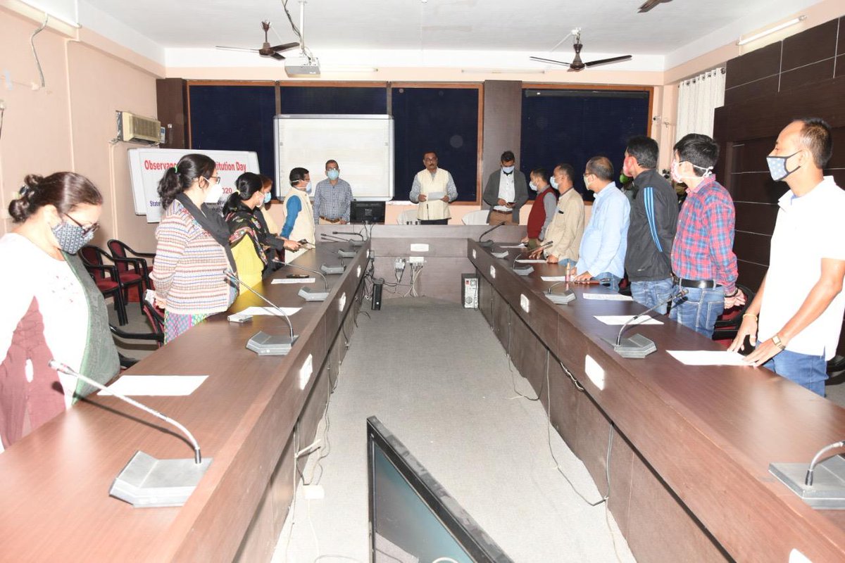 MoRD_GoI's tweet photo. Today, we commemorate the #ConstitutionDay to honor our nation's founding pillars of Sovereignty, Democracy & Secularism. #SIRDs from across the nation joined and read the #Preamble of the Constitution, taking a pledge to uphold the constitutional ideologies.
#SamvidhanDiwas https://t.co/YNWZw5XmSw