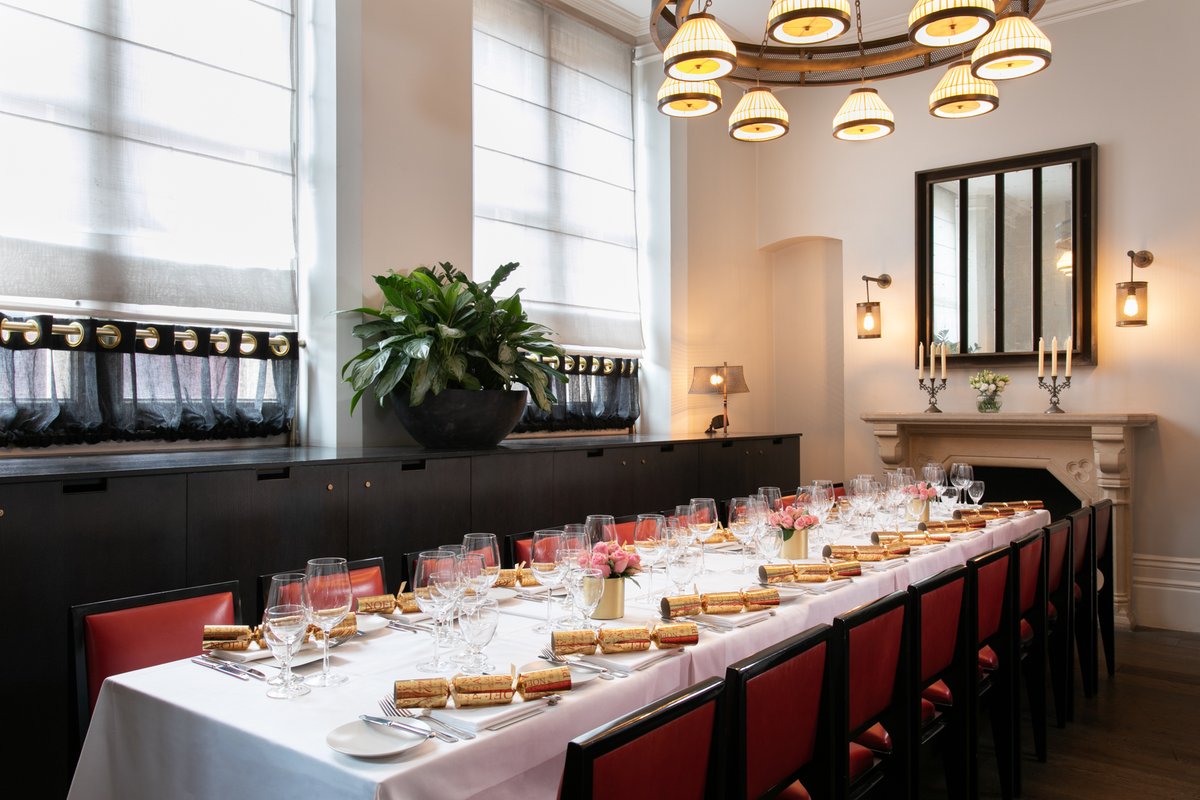 From December 2, we will be open every day for all your festive dining needs 🎄
​
Mulled wine bellinis will be flowing, best enjoyed alongside delicious wintery fare that's sure to get you in the Christmas spirit. 

Book your table: ow.ly/4EEW50CvuHI