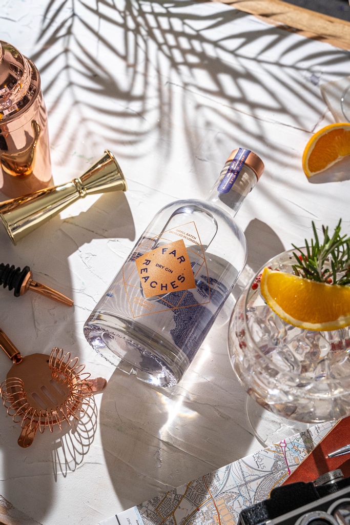creative_proof's tweet photo. If you need us, we'll just be in a dream world imagining we're on a tropical island sipping on a @farreachesgin cocktail. The tropical island part might be off the cards but at least we can capture the spirit of adventure through photography! 📸🍸 #futureproofcreative #craftgin https://t.co/t4CUNSW1oX