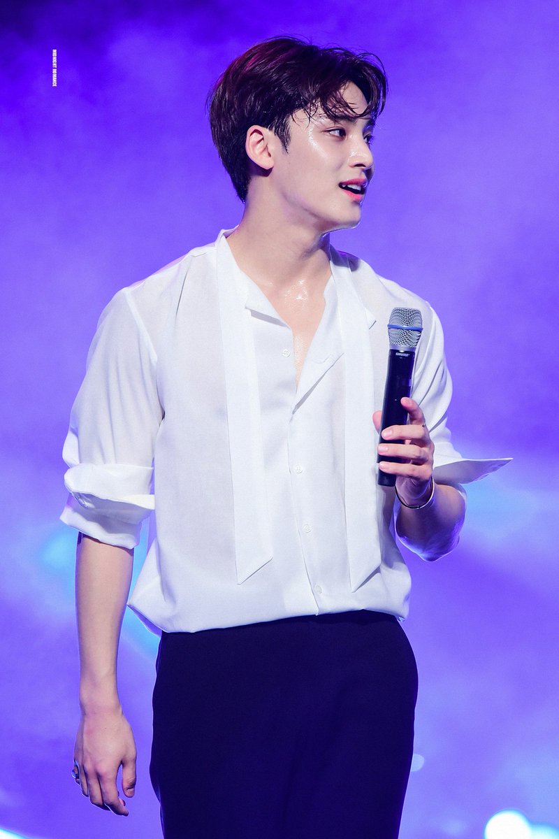 mingyu wearing white — a thread(will update constantly)