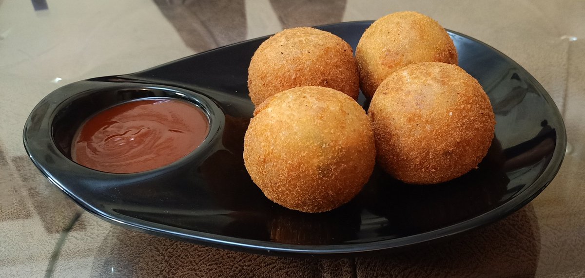 Cookwithsaba's tweet photo. Crispy cheese balls recipe
Please check out my YouTube channel 👇🏻
https://t.co/Wrxr94GSa2
#crispy#cheese#potato#yummy#cooking#crispyballs#cookwithsaba https://t.co/VV7rk0QpH9