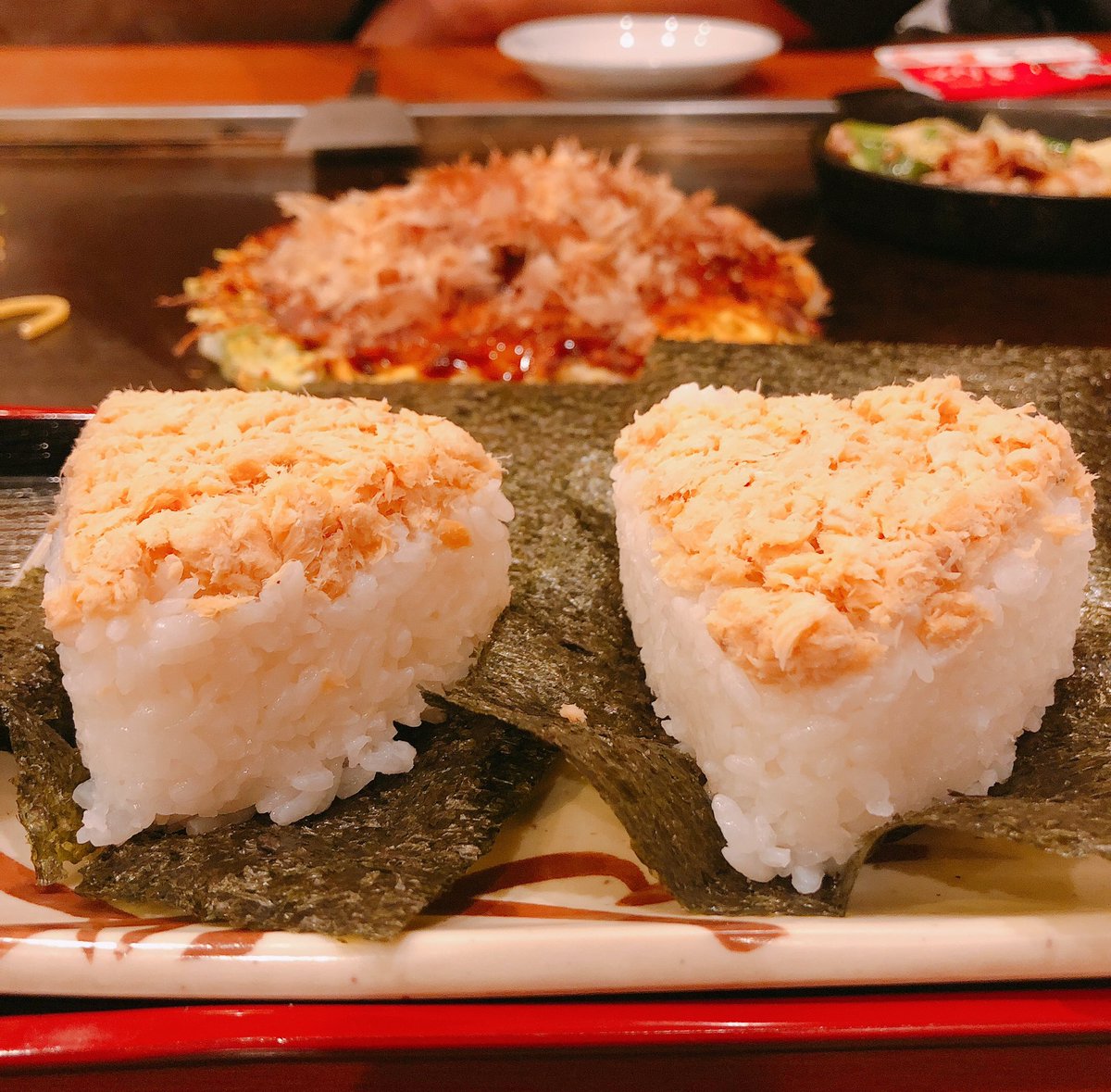 さっちん 𓁙 めっちゃムカつく事あったから めっちゃ食べてやる D モダン焼きにオニギリじゃい トッピングに餅 おにぎり2個 21時回ってる件 いつもなら寝る時間 まだ木曜日 脂肪は全部上司にいきますように くらえ D さっちん 𓁙 めっちゃムカつく事あったから めっちゃ食べてやる D モダン焼きにオニギリじゃい トッピングに餅 おにぎり2個 21時回ってる件 いつもなら寝る時間 まだ木曜日 脂肪は全部上司にいきますように くらえ D