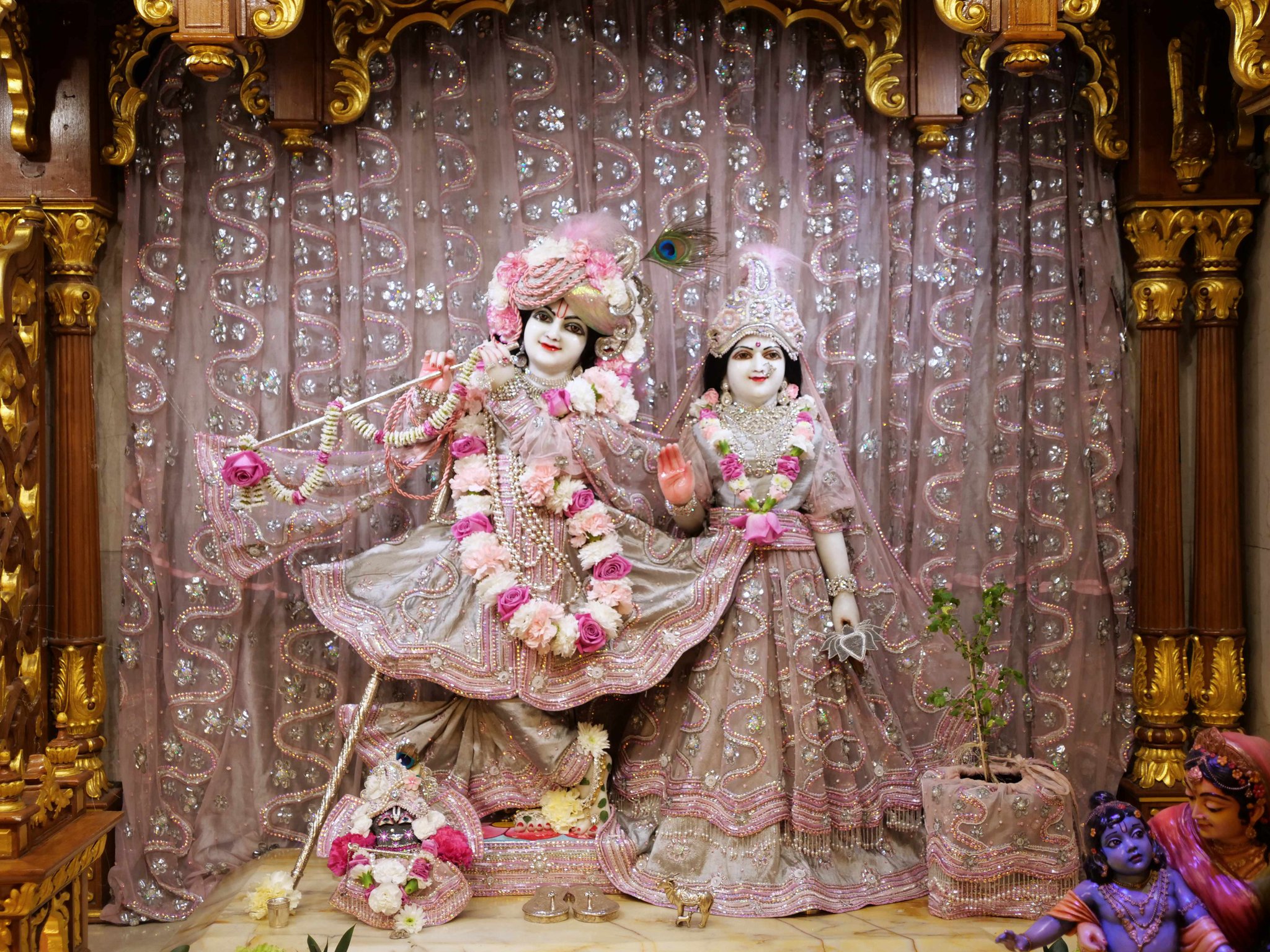ISKCON London Radha-Krishna Temple on Twitter: ISKCON London Radha-Krishna Temple on Twitter: