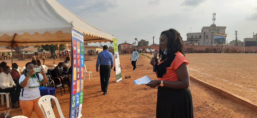 lesjadd's tweet photo. Intervention de Mme @MPOTJosiane, représentante de l'ONG Internationale #FESADE sur la #Santésexuelle.
"Vous devez être bien informées pour vous protégez des maladies sexuellement transmissibles a t'elle déclaré".
#16DaysOfActivism #connaitresoncorps
@UN_Cameroon @UNFPACameroon https://t.co/zcQNZ0aqoj
