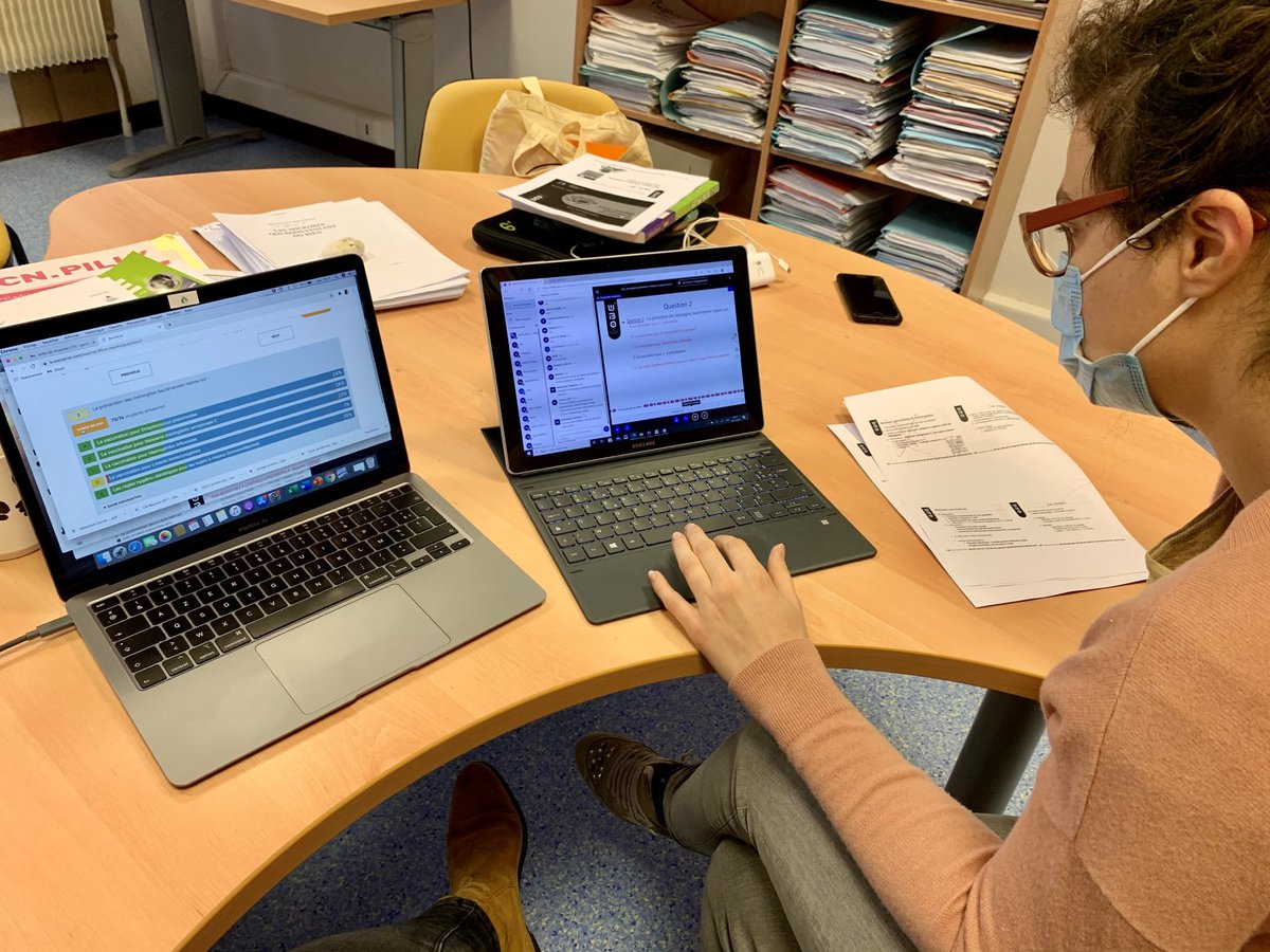 Genevieve_Hery's tweet photo. #now C’est parti pour 6h de TD #BacterioMed à 4 mains et 2 voix avec @CBeauruelle, 2 ordi et les 2 logiciels BBB et @Socrative pour de l’interactivité à distance avec les #DFGSM3&Ma2 ! @UBO_UnivBrest https://t.co/9OxVjcfJRe
