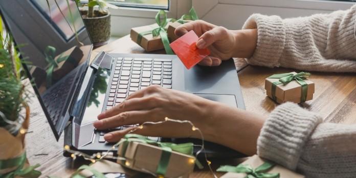 Beaboss_mag's tweet photo. Commerces et ventes en ligne : les erreurs qui peuvent coûter cher https://t.co/fgOiu8xCAN #ecommerce @CaptainContrat https://t.co/GdsbbfYv1L
