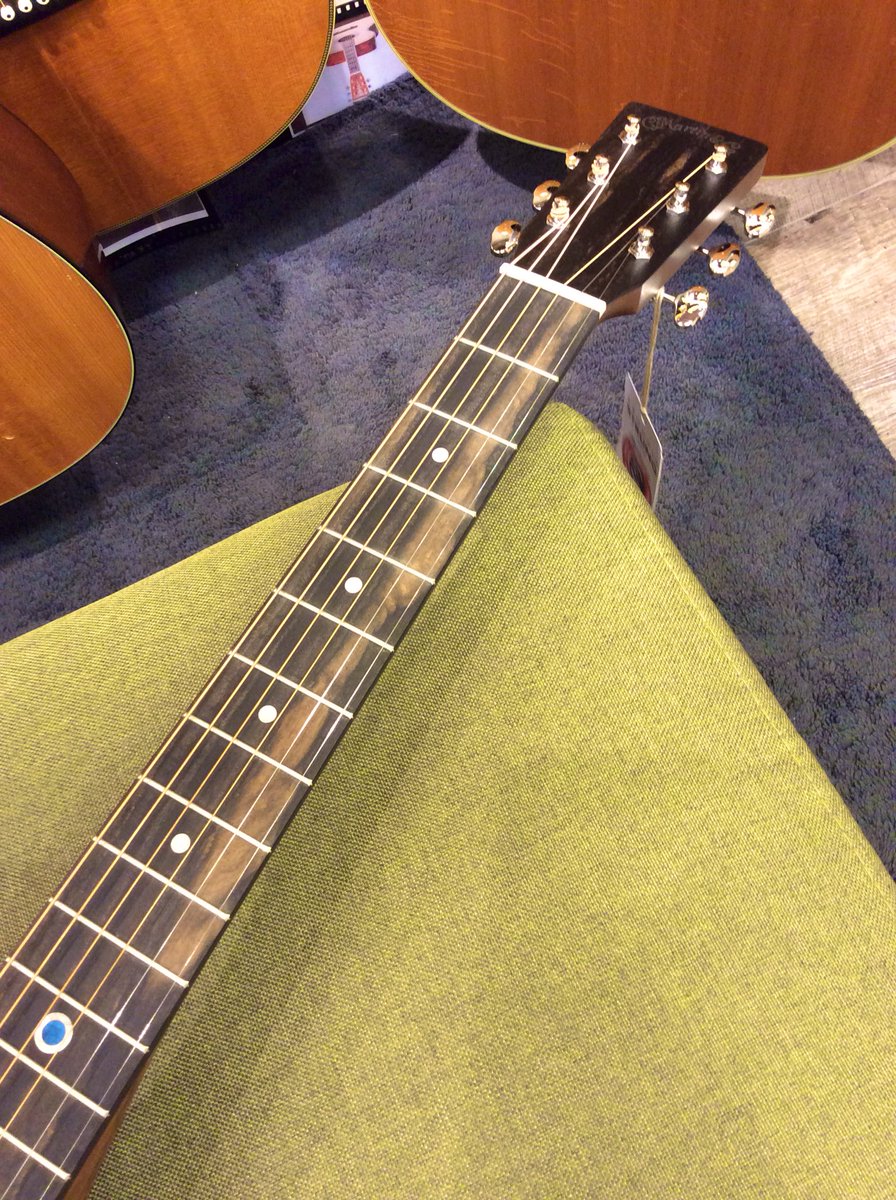 1484ssbs's tweet photo. Martin SC-13E さっそく再入荷です！
こちらの個体は指板がよく見る黒々としたものではなく、Taylorなどで採用されているようなスモーキーエボニーとなっております。
質や音には全く問題ないので、一味変わったルックスをお探しの方！ありますよ！
#Martin #guitar #SC13E #acoustic #エレアコ https://t.co/XGhxZOrdFl