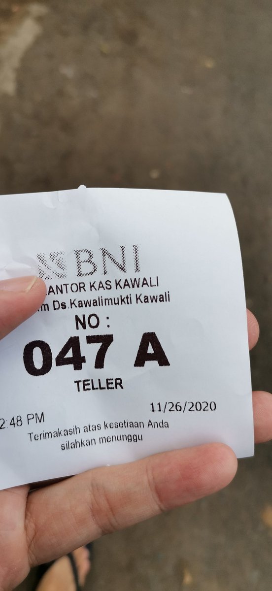 Chloritastania9's tweet photo. Hari ini ke BNI https://t.co/CwbKu1MMRQ