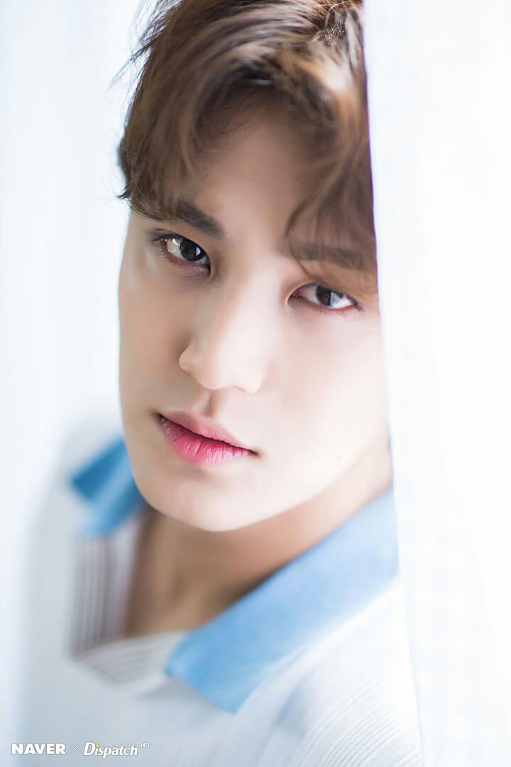 mingyu wearing white — a thread(will update constantly)