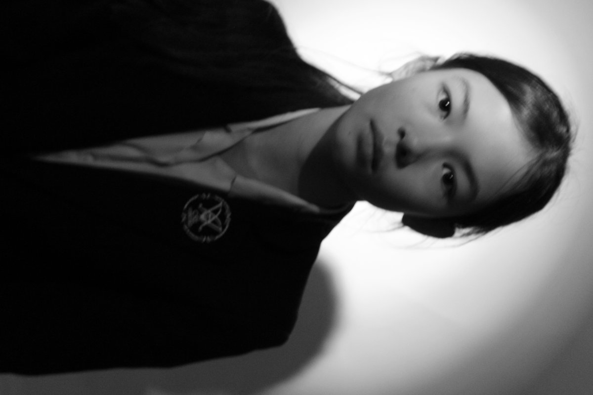 Staugart's tweet photo. Rembrandt inspired dramatic lighting. Exploring studio photography in Photo club @staugustinesp https://t.co/1xc6ZpJjev