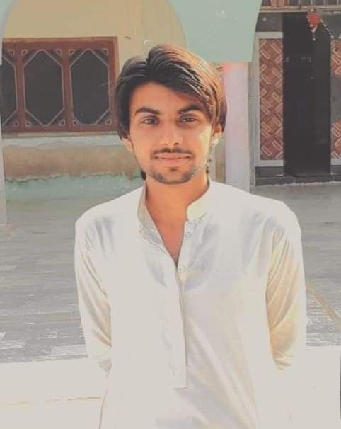 FarazALee11's tweet photo. ویکھ فریدا مٹی کھُلی
مٹی اُتے مٹی ڈُلی
مٹی ہسے مٹی رووے
انت مٹی دا مٹی ہووے

نہ کر بندیا میری میری
نہ تیری نہ میری
چار دناں دا میلہ دنیا
فیر مٹی دی ٹھیری

بابا غلام فرید https://t.co/qAOF1AXy4v