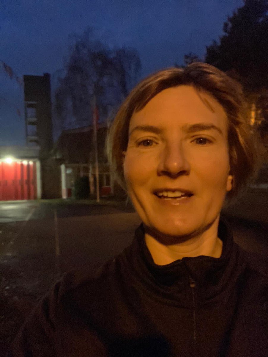 smartdivorcefp's tweet photo. It’s Thanksgiving in the US today!
💙I feel at the moment that I have lots to be thankful for
❤️This morning for a challenge I’m doing with @winstonrunners I did a Keyworker Run.
#thanksgiving #reasonstobethankful #amicableseparation #amicabledivorce #divorcedparents https://t.co/JmDioyJ1oz