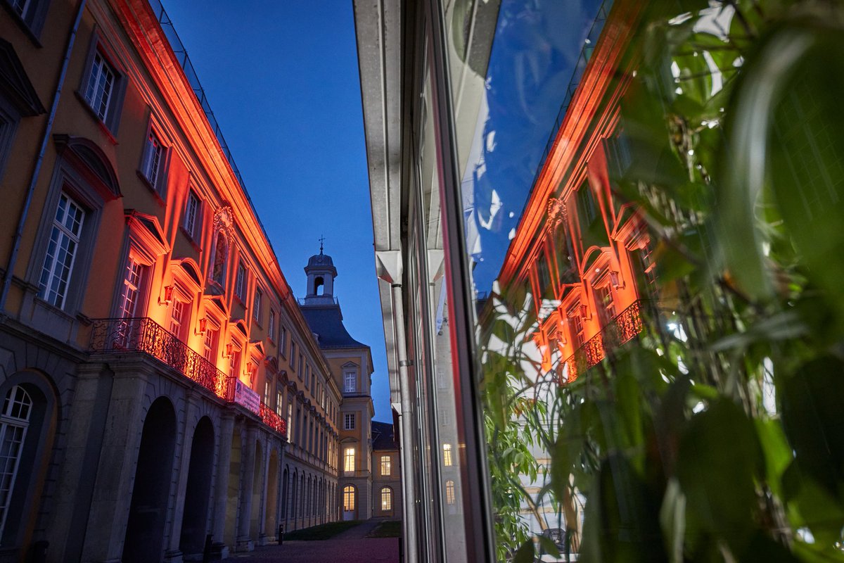  @UniBonn also took part in the  #OrangeTheWorld   action and light up in  to draw attention to  #InternationalDayofViolenceAgainstWomen. Thank you! #TagGegenGewaltAnFrauen  #Bonn You can read more about this initiative below!(c) Volker Lannert/Uni Bonn