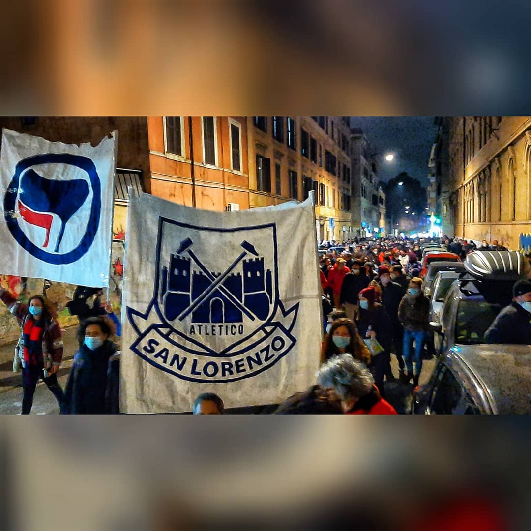 AtlSanLorenzo's tweet photo. Per le strade di #SanLorenzo abbiamo rivendicato tutto quello che ci è stato tolto con lo #sgombero del #nuovocinemapalazzo

ogni quartiere avrebbe bisogno di luoghi cultura e socialità, accessibili e aperti come il CinemaPalazzo.

Non si possono cancellare 10 anni di amore! https://t.co/nU24CvXUXz