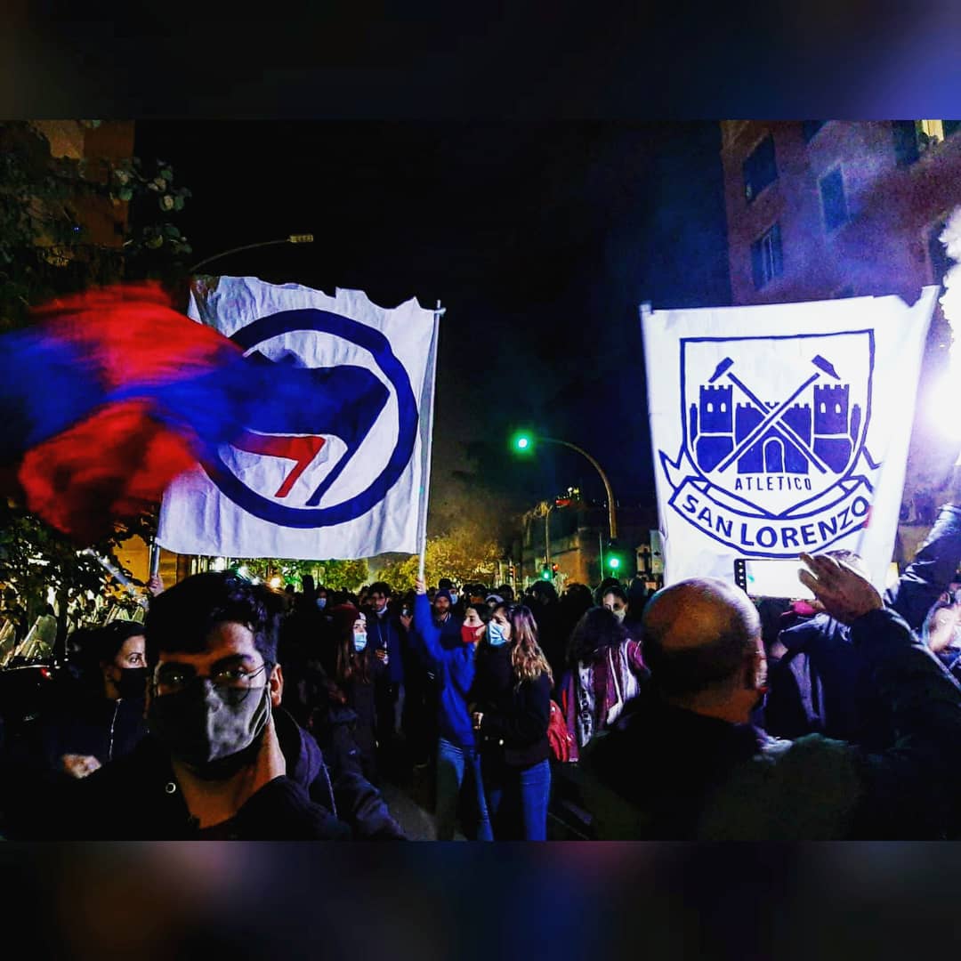 AtlSanLorenzo's tweet photo. Per le strade di #SanLorenzo abbiamo rivendicato tutto quello che ci è stato tolto con lo #sgombero del #nuovocinemapalazzo

ogni quartiere avrebbe bisogno di luoghi cultura e socialità, accessibili e aperti come il CinemaPalazzo.

Non si possono cancellare 10 anni di amore! https://t.co/nU24CvXUXz