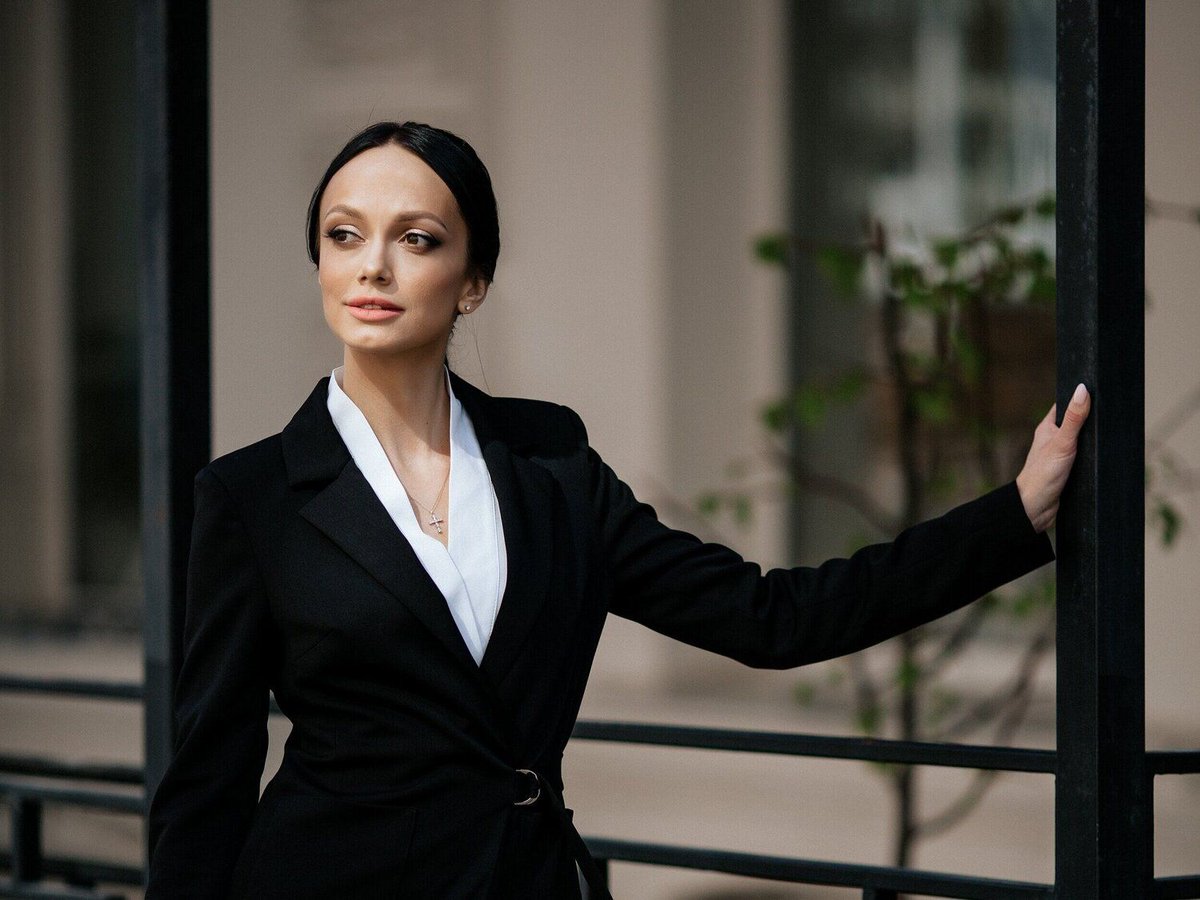 GrDiplomat's tweet photo. A job as serious as being an Ambassador requires critical thinking and careful management to protect not only your reputation and honour, but those who entrusted the job to you. We can help you like this: https://t.co/JwWOWgGE43 #brandyourself https://t.co/UFPGVCP8lB