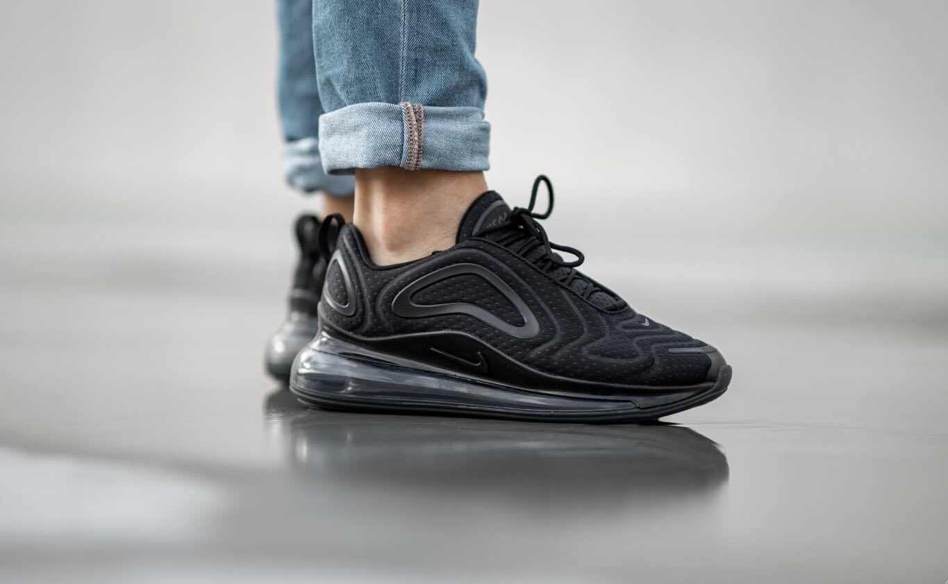 Air max 720 triple black on feet sale