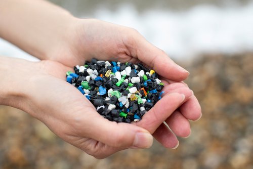 RecycleInkUK's tweet photo. #Throwbackthursday

Ever heard the saying, not all plastic is recyclable?
It's lies! it's just not as valuable!

But we value 🌊,🐟 and 🌏more! We strive for #Zerotolandfill and #Zerotoincineration which is why we recycle our plastic.

#Responsible #Saveouroceans #plastics #ink https://t.co/oIHMxHcwcG