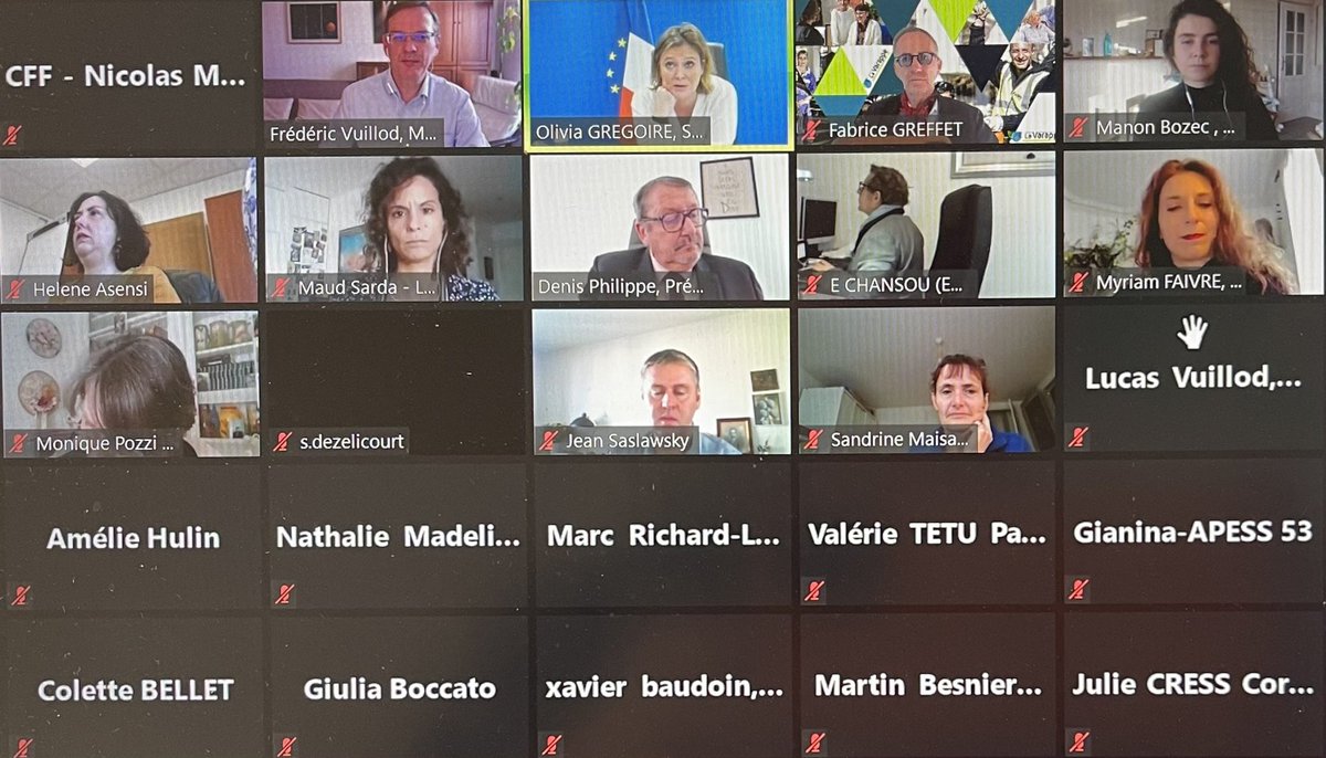 fabricegreffet's tweet photo. 💻#Live @lavarappe présent au webinaire  #IMPACT #23 @MEDIATICO_FR - « L'#ESS face à la crise » avec @oliviagregoire, Secrétaire d'État chargée de l'#ESSR : 
💬 "Je ne suis pas un fournisseur d’inquiétude »
@CLARACAE @labelemmaus @ESSenPACA #leseccossolies #contratsàimpactsocial https://t.co/GeGDaXM1mX