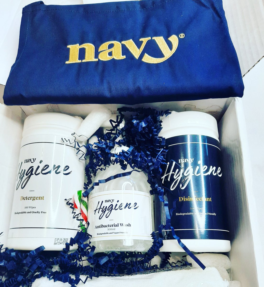 laurawisinger's tweet photo. Happy with my new Hygiene set
#navyprotools @NavyTools 🙌 https://t.co/ZZ785HHz1z