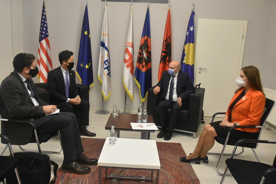 Japan in Kosovo tweet media