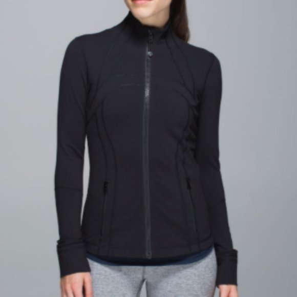 camoristyle's tweet photo. So good I had to share! Check out all the items I'm loving on @Poshmarkapp from @healey_mandy #poshmark #fashion #style #shopmycloset #lululemonathletica #aeropostale #boohoo: https://t.co/Oi6IDjNzSJ https://t.co/okmeNs3DSX