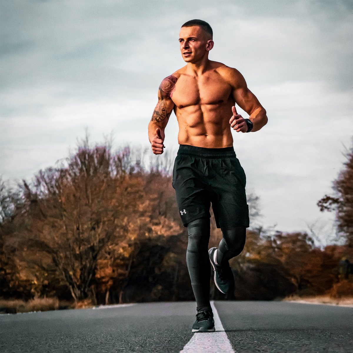 BestProteinES's tweet photo. ⛷️ Mantener el ritmo de entrenamiento es clave para conseguir los buenos resultados que deseas.
Tanto en el gimnasio como en cualquier otro lugar que prefieras, saca el máximo partido a tus rutinas 💯 
¡Cuéntanos dónde te gusta entrenar!👟
#BeConstant #BeTenacious #BetheBEST https://t.co/VsLLAtpn2Z