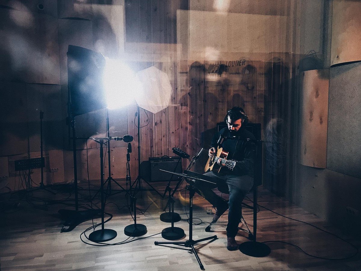 LostprayOffcl's tweet photo. Great to be back in the studio!

#Lostpray #RecordingStudio #Odessa #LouderHub https://t.co/2mbBiyQ2Xe