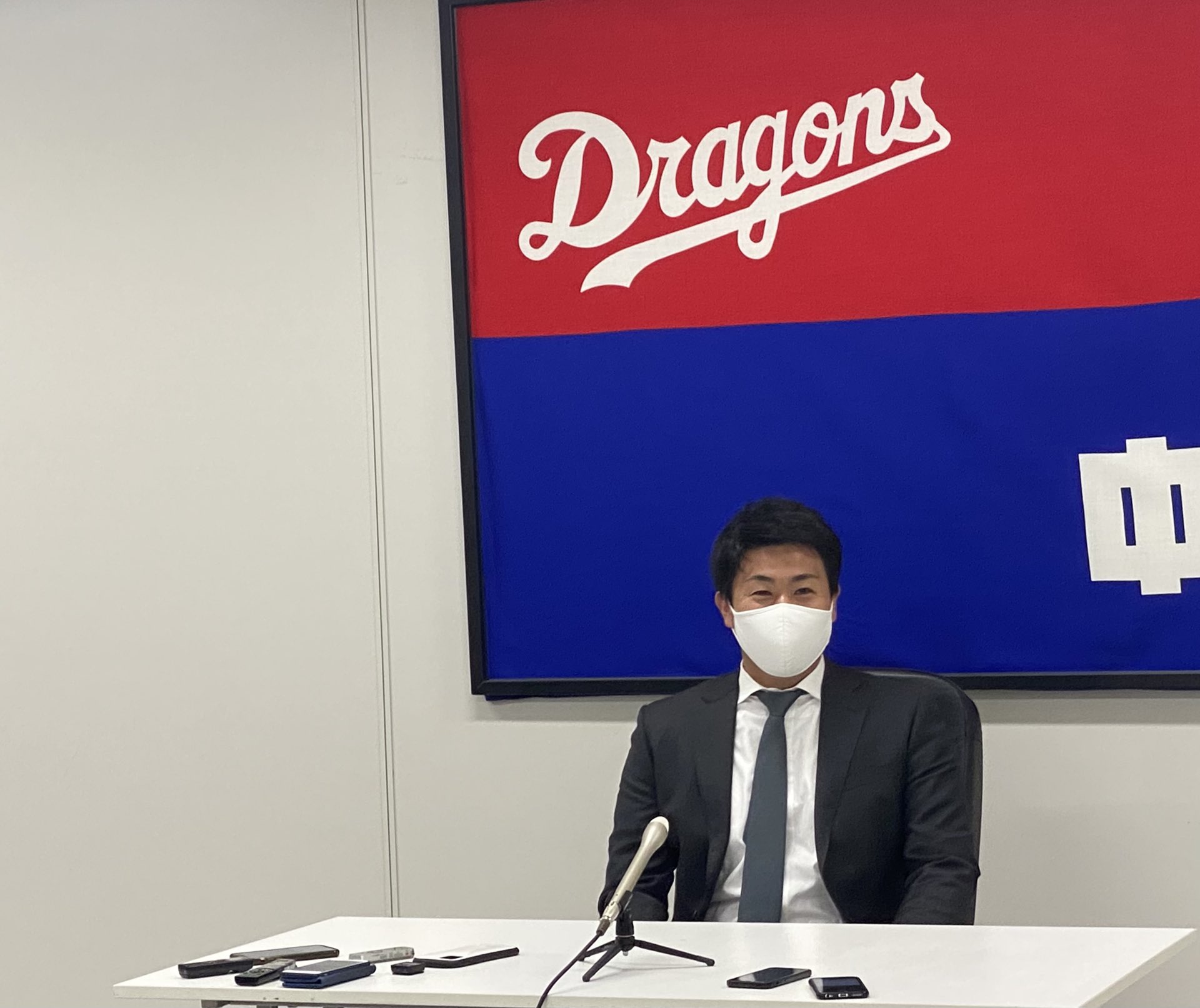 今シーズンの推定年俸 Twitter Search Twitter