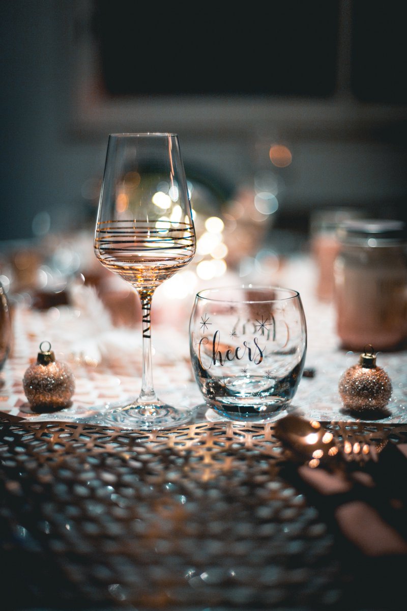 Have yourself a merry little Christmas at Seckford this year 🎅🏼🎄  We have the most festive delights on offer, including scrumptious afternoon teas, Christmas lunches and dinners! Book now and tap the link below 👇🏽
seckford.co.uk/christmas/ #festivedining