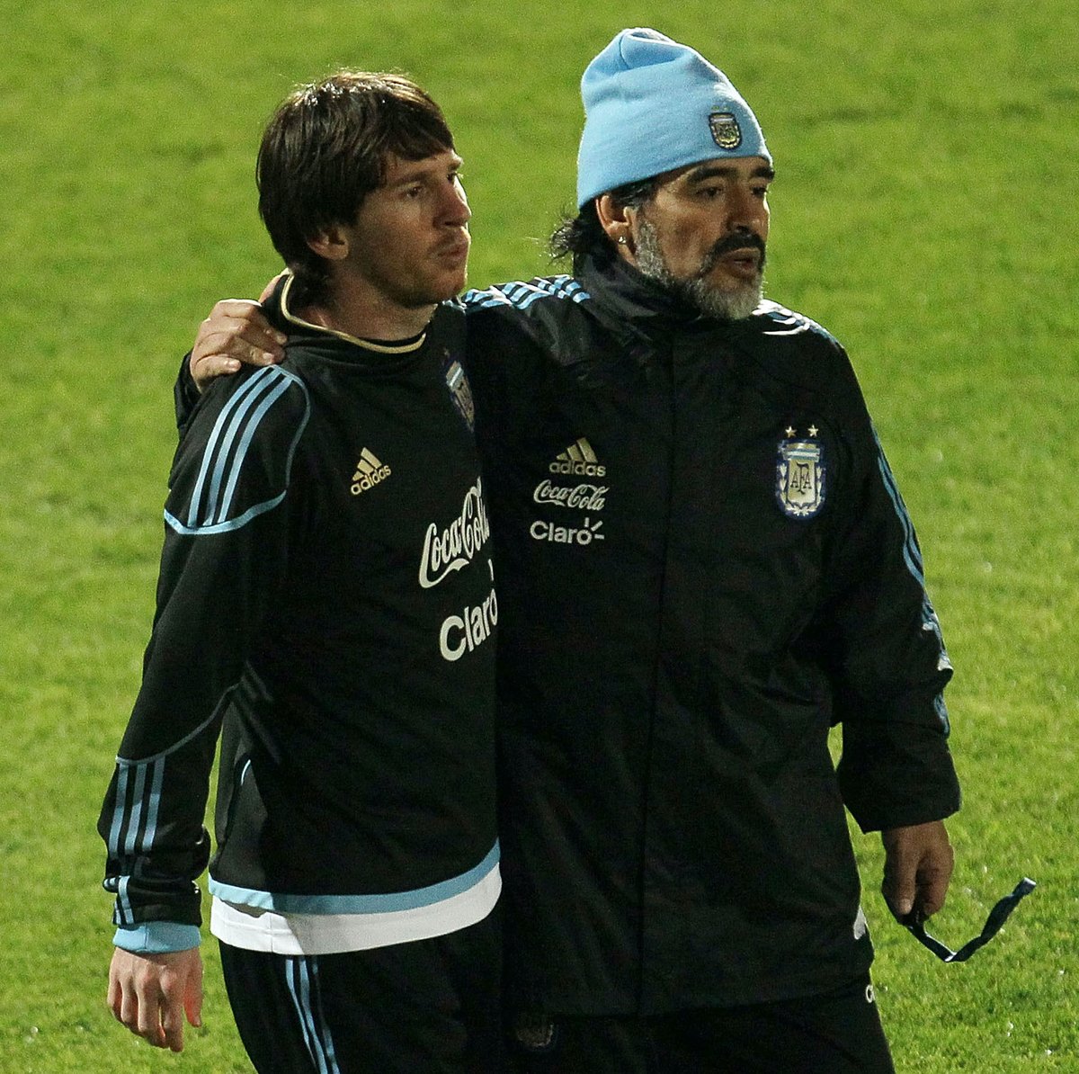 Download Maradona Twitter Official Pics