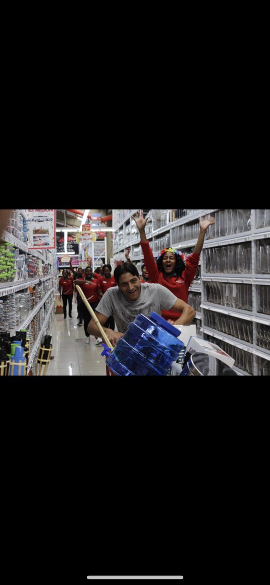 Karabo_Mokgoko's tweet image. Get 20% off EVERYTHING IN-STORE that’s not already on promotion for today &amp;amp; #BlackFriday at @westpackstores 

🖤🖤Win 1 of 20 West Pack Trolley Dashes
1. Follow @westpackstores on Twitter
2. RT this tweet 
3. Tell us what you'd fill your trolley with using #WestpackLifestyle 🖤🖤