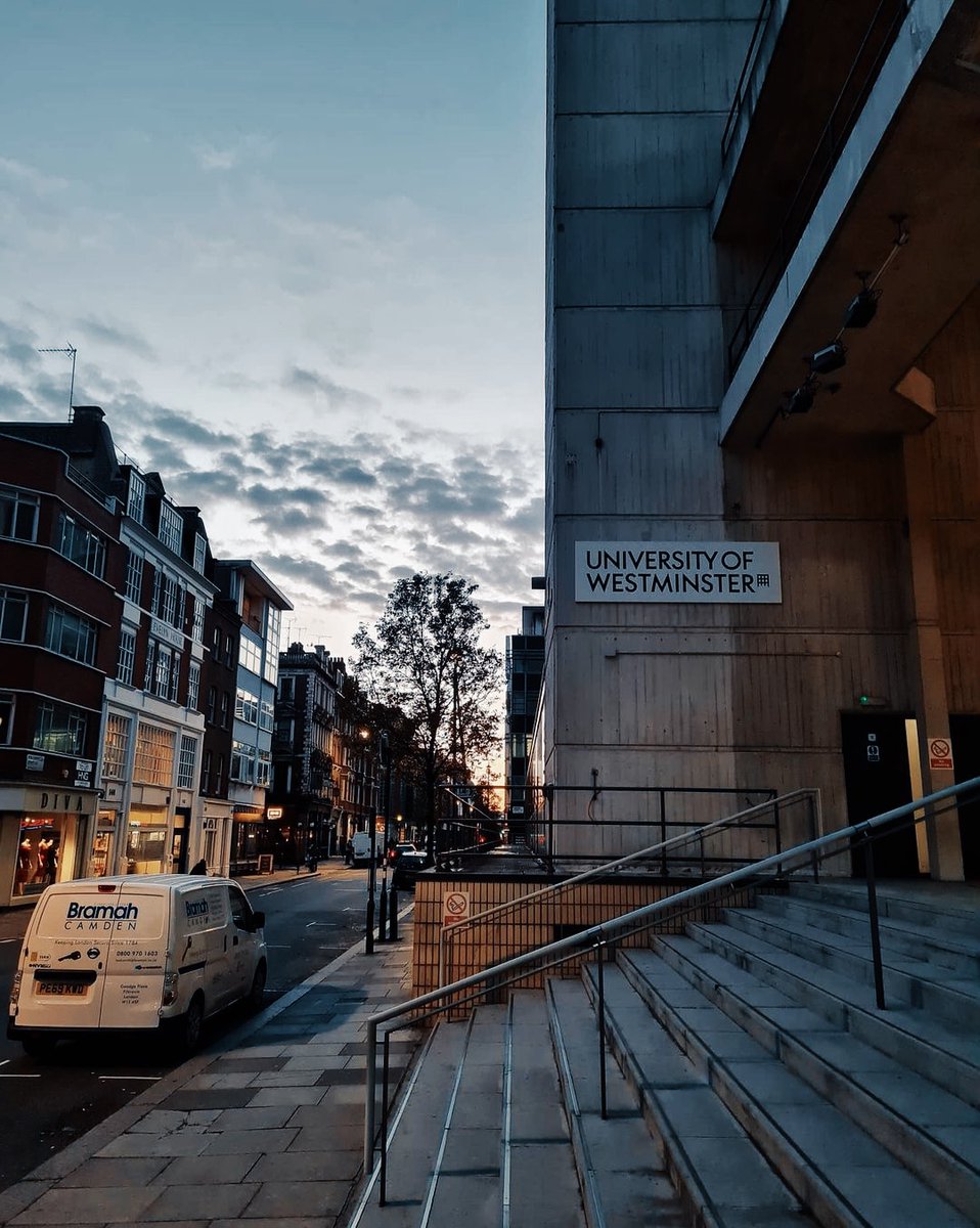 UniWestminster's tweet photo. Autumn evenings in London. 🍂 ❤️ https://t.co/g46MNFx4UP