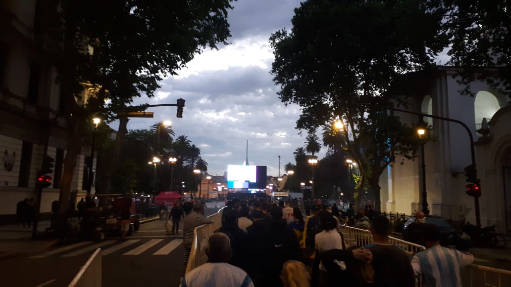 Прощание с Марадоной в Буэнос-Айресе 
