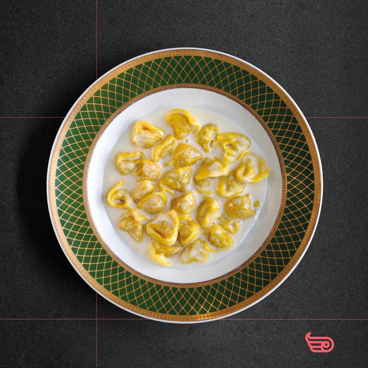 Boom 🔥 #Franceschetta58, il bistrot modenese del gruppo Francescana dello Chef Massimo #Bottura arriva a #Roma 💎❤️ Ordina oggi i menu in limited edition ▶️ shop.moovenda.com 

#fooddelivery #moovenda #desideriadomicilio
