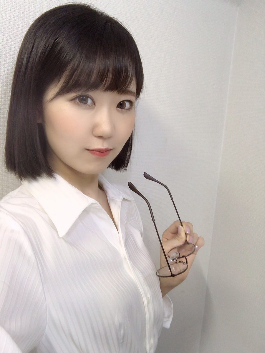 東山奈央 オフィシャル ライブグッズがお手元に届いているようで パンフレットはいかがでしたか 文章もたくさん 写真もたくさん アンケートもありでメモリアルな一冊になりました W もしも声優になっていなかったら コーナーより 教師 の 東山奈央 オフィシャル ライブグッズがお手元に届いているようで パンフレットはいかがでしたか 文章もたくさん 写真もたくさん アンケートもありでメモリアルな一冊になりました W もしも声優になっていなかったら コーナーより 教師 の