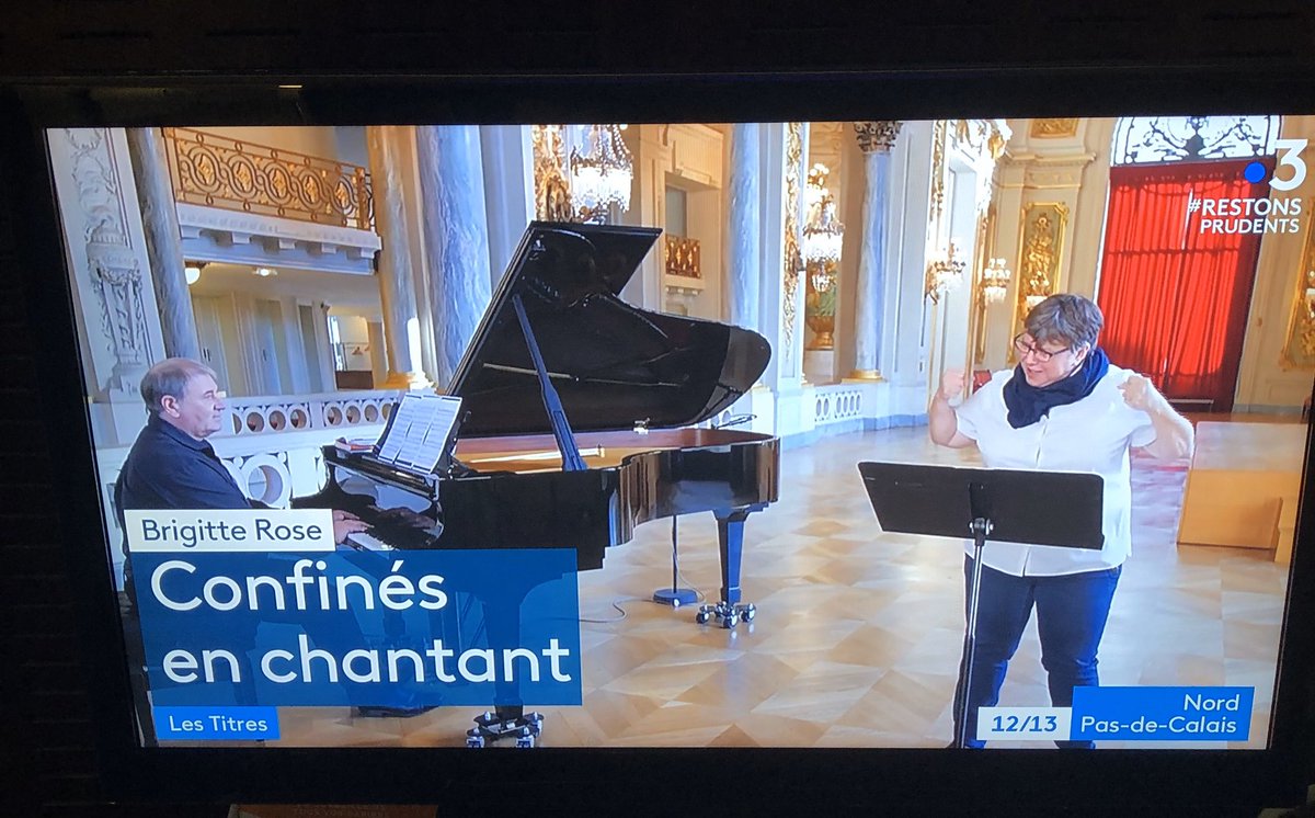 operalille's tweet photo. 📺 Tout de suite, Brigitte Rose, responsable pédagogique et artistique de #Finoreille est l’invitée du JT 12/13 de @F3nord #Chantonsàlamaison https://t.co/ivHelkhIh4