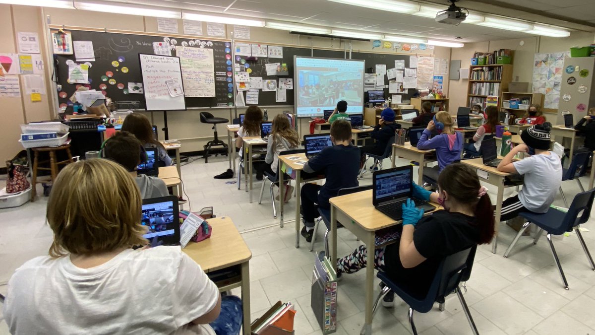 Working in collaboration with St. Leonard's Society of London on Peer Power - virtually of course!  Great discussion and reflections about friendships.  THANK YOU Heather for facilitating! @wfwolvestvdsb <a href="/SLCS_London/">St. Leonard's Community Services, London & Region</a>