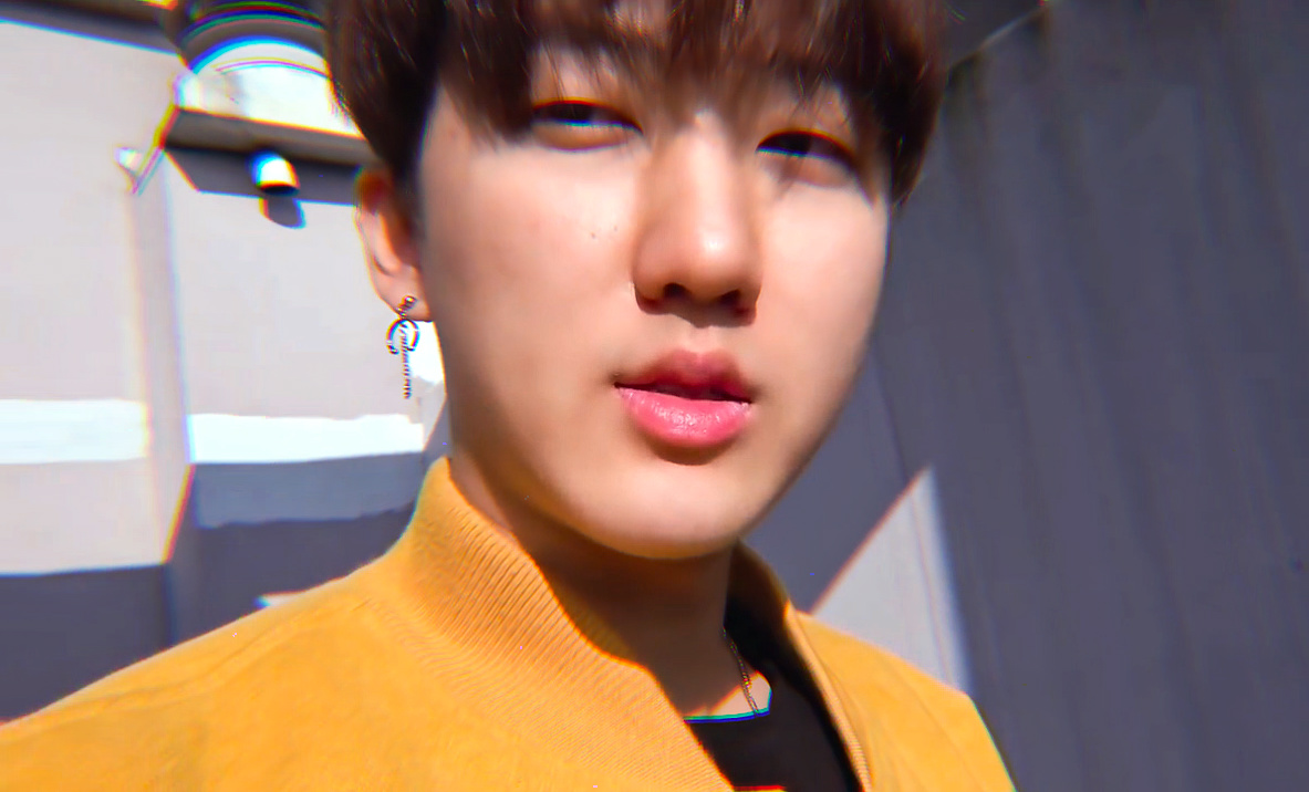 skzshots's tweet photo. 📸 changbin's vlog https://t.co/l0h28Kulun